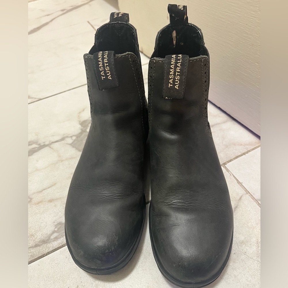 Blundstone Black Ankle Boots - Picture 2 of 7